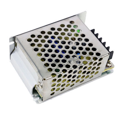 CA de aluminio del caso 100-240V de la fuente de alimentación de 20W que cambia 5V DC al conductor de la luz de tira de DC 5V 4A LED