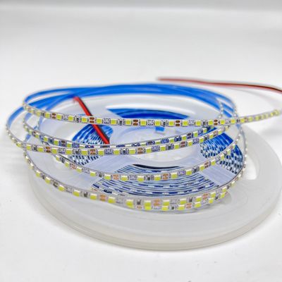 Solo poder estrecho de la luz de tira del color LED del tablero 3m m 9.6W para el pequeño OEM del espacio