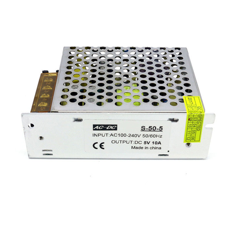 CA 240V del transformador de la luz de la fuente de alimentación que cambia a la fuente de alimentación del voltaje de DC que cambia 5V 10A 50W