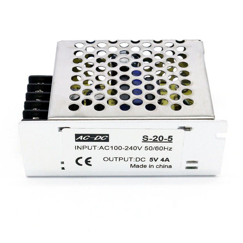CA de aluminio del caso 100-240V de la fuente de alimentación de 20W que cambia 5V DC al conductor de la luz de tira de DC 5V 4A LED